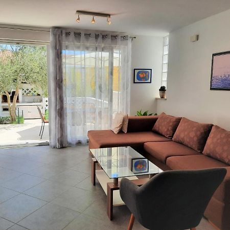 Apartment Mato Barbariga Bagian luar foto