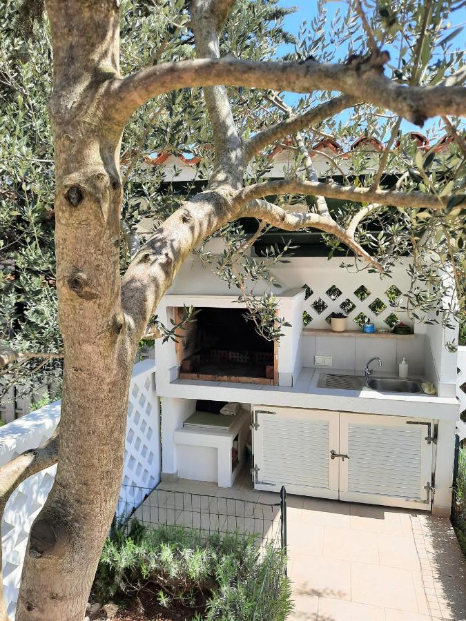 Apartment Mato Barbariga Bagian luar foto